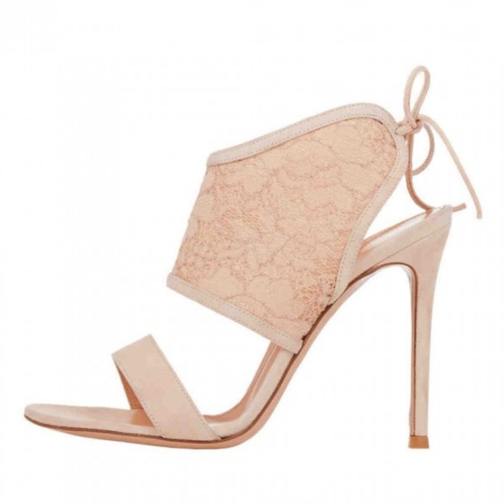 Audrey Brook Margaret heels.